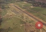 Standbild amerikanische 1st Cavalry Division Bereich Ankhe Süd Vietnam, 1965, aus Sekunde 49 historischem Filmmaterial Videoclip 65675030366