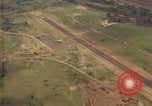 Standbild amerikanische 1st Cavalry Division Bereich Ankhe Süd Vietnam, 1965, aus Sekunde 51 historischem Filmmaterial Videoclip 65675030366