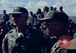 Standbild William C Westmoreland Phan Rang Vietnam, 1965, aus Sekunde 6 historischem Filmmaterial Videoclip 65675030367