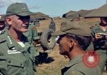 Standbild William C Westmoreland Phan Rang Vietnam, 1965, aus Sekunde 14 historischem Filmmaterial Videoclip 65675030367