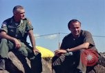 Standbild William C Westmoreland Phan Rang Vietnam, 1965, aus Sekunde 22 historischem Filmmaterial Videoclip 65675030367