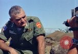 Standbild William C Westmoreland Phan Rang Vietnam, 1965, aus Sekunde 44 historischem Filmmaterial Videoclip 65675030367