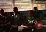 Standbild Briefing Ankhe Süd Vietnam, 1966, aus Sekunde 26 historischem Filmmaterial Videoclip 65675030368