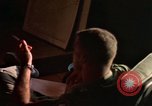 Standbild Briefing Ankhe Süd Vietnam, 1966, aus Sekunde 34 historischem Filmmaterial Videoclip 65675030368