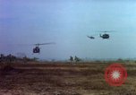 Standbild Briefing Ankhe Süd Vietnam, 1966, aus Sekunde 49 historischem Filmmaterial Videoclip 65675030368