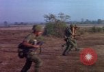 Standbild Briefing Ankhe Süd Vietnam, 1966, aus Sekunde 58 historischem Filmmaterial Videoclip 65675030368