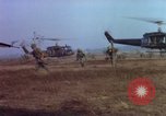 Standbild 173D Airborne Brigade Ankhe Süd Vietnam, 1966, aus Sekunde 14 historischem Filmmaterial Videoclip 65675030369