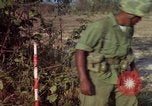 Standbild 173D Airborne Brigade Ankhe Süd Vietnam, 1966, aus Sekunde 21 historischem Filmmaterial Videoclip 65675030369