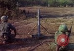 Standbild 173D Airborne Brigade Ankhe Süd Vietnam, 1966, aus Sekunde 25 historischem Filmmaterial Videoclip 65675030369