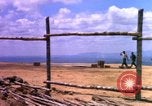 Standbild 13 41 54 Signal Battalion Ankhe Süd Vietnam, 1966, aus Sekunde 31 historischem Filmmaterial Videoclip 65675030370