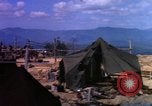 Standbild angegriffen Signal site Ankhe Süd Vietnam, 1966, aus Sekunde 24 historischem Filmmaterial Videoclip 65675030371