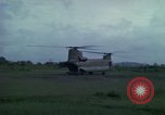 Standbild 1st Cavalry Division Hubschrauber Ankhe Süd Vietnam, 1965, aus Sekunde 16 historischem Filmmaterial Videoclip 65675030374