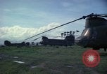 Standbild 1st Cavalry Division Hubschrauber Ankhe Süd Vietnam, 1965, aus Sekunde 21 historischem Filmmaterial Videoclip 65675030374