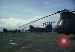 Standbild 1st Cavalry Division Hubschrauber Ankhe Süd Vietnam, 1965, aus Sekunde 23 historischem Filmmaterial Videoclip 65675030374