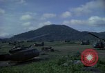Standbild 1st Cavalry Division Hubschrauber Ankhe Süd Vietnam, 1965, aus Sekunde 41 historischem Filmmaterial Videoclip 65675030374