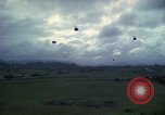 Standbild 1st Cavalry Division Hubschrauber Ankhe Süd Vietnam, 1965, aus Sekunde 53 historischem Filmmaterial Videoclip 65675030374