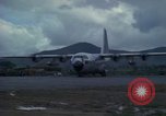Standbild C-130 Flugzeugen Ankhe Süd Vietnam, 1965, aus Sekunde 36 historischem Filmmaterial Videoclip 65675030378