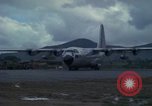 Standbild C-130 Flugzeugen Ankhe Süd Vietnam, 1965, aus Sekunde 40 historischem Filmmaterial Videoclip 65675030378
