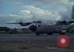 Standbild C-130 Flugzeugen Ankhe Süd Vietnam, 1965, aus Sekunde 55 historischem Filmmaterial Videoclip 65675030378