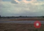 Standbild Ankhe Flugplatz Ankhe Süd Vietnam, 1965, aus Sekunde 30 historischem Filmmaterial Videoclip 65675030379