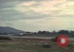 Standbild Ankhe Flugplatz Ankhe Süd Vietnam, 1965, aus Sekunde 38 historischem Filmmaterial Videoclip 65675030379