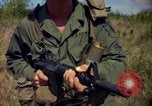 Standbild amerikanische 1st Cavalry Division Ankhe Süd Vietnam, 1967, aus Sekunde 25 historischem Filmmaterial Videoclip 65675030380