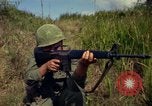 Standbild amerikanische 1st Cavalry Division Ankhe Süd Vietnam, 1967, aus Sekunde 30 historischem Filmmaterial Videoclip 65675030380