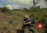 Standbild amerikanische 1st Cavalry Division Ankhe Süd Vietnam, 1967, aus Sekunde 46 historischem Filmmaterial Videoclip 65675030380