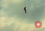 Standbild Hubschrauber rappel Ankhe Süd Vietnam, 1966, aus Sekunde 55 historischem Filmmaterial Videoclip 65675030386