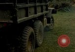 Standbild 1 Air Cavalry Division Truppen Ankhe Süd Vietnam, 1965, aus Sekunde 6 historischem Filmmaterial Videoclip 65675030387