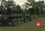 Standbild 1 Air Cavalry Division Truppen Ankhe Süd Vietnam, 1965, aus Sekunde 16 historischem Filmmaterial Videoclip 65675030387