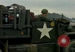 Standbild 1 Air Cavalry Division Truppen Ankhe Süd Vietnam, 1965, aus Sekunde 37 historischem Filmmaterial Videoclip 65675030387