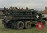 Standbild 1 Air Cavalry Division Truppen Ankhe Süd Vietnam, 1965, aus Sekunde 45 historischem Filmmaterial Videoclip 65675030387