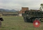 Standbild 1 Air Cavalry Division Truppen Ankhe Süd Vietnam, 1965, aus Sekunde 51 historischem Filmmaterial Videoclip 65675030387
