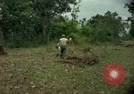 Standbild clearing Brush Ankhe Süd Vietnam, 1965, aus Sekunde 12 historischem Filmmaterial Videoclip 65675030389