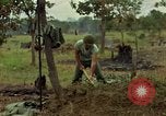 Standbild gestapelt liefert Ankhe Süd Vietnam, 1965, aus Sekunde 11 historischem Filmmaterial Videoclip 65675030390