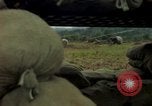 Standbild OH-13 Hubschrauber Ankhe Süd Vietnam, 1965, aus Sekunde 21 historischem Filmmaterial Videoclip 65675030391