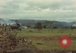 Standbild OH-13 Hubschrauber Ankhe Süd Vietnam, 1965, aus Sekunde 30 historischem Filmmaterial Videoclip 65675030391