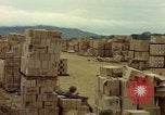 Standbild geladenen Lkws Ankhe Süd Vietnam, 1965, aus Sekunde 32 historischem Filmmaterial Videoclip 65675030392