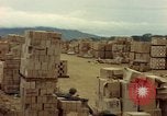 Standbild geladenen Lkws Ankhe Süd Vietnam, 1965, aus Sekunde 33 historischem Filmmaterial Videoclip 65675030392