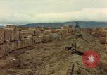 Standbild geladenen Lkws Ankhe Süd Vietnam, 1965, aus Sekunde 38 historischem Filmmaterial Videoclip 65675030392