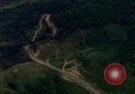 Standbild Deo Mong Pass South Vietnam, 1965, aus Sekunde 8 historischem Filmmaterial Videoclip 65675030393