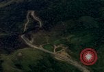 Standbild Deo Mong Pass South Vietnam, 1965, aus Sekunde 14 historischem Filmmaterial Videoclip 65675030393