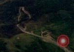 Standbild Deo Mong Pass South Vietnam, 1965, aus Sekunde 17 historischem Filmmaterial Videoclip 65675030393