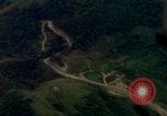 Standbild Deo Mong Pass South Vietnam, 1965, aus Sekunde 23 historischem Filmmaterial Videoclip 65675030393