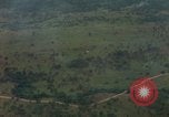 Standbild Deo Mong Pass South Vietnam, 1965, aus Sekunde 33 historischem Filmmaterial Videoclip 65675030393