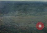 Standbild Deo Mong Pass South Vietnam, 1965, aus Sekunde 59 historischem Filmmaterial Videoclip 65675030393