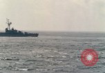 Immagine di Cacciatorpediniere americani nella Flotta Atlantica recensione Oceano atlantico, 1962, secondo 18 filmato di repertorio 65675030395