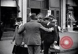 Immagine di Inductees in abiti civili marzo New York United States USA, 1917, secondo 54 filmato di repertorio 65675030403