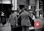 Immagine di Inductees in abiti civili marzo New York United States USA, 1917, secondo 55 filmato di repertorio 65675030403